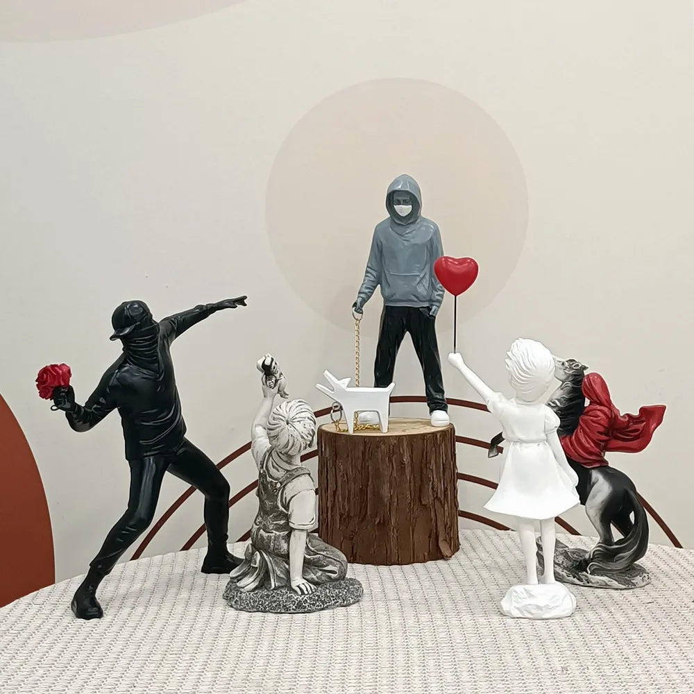 Flower Thrower Statue Pop Art Modern Balloon Girl Figurine Office Home Decoration