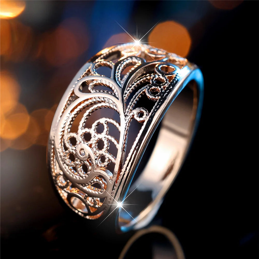 Charm Female Flower Plant Engagement Ring Vintage Yellow Gold Color Wedding Jewelry For Women