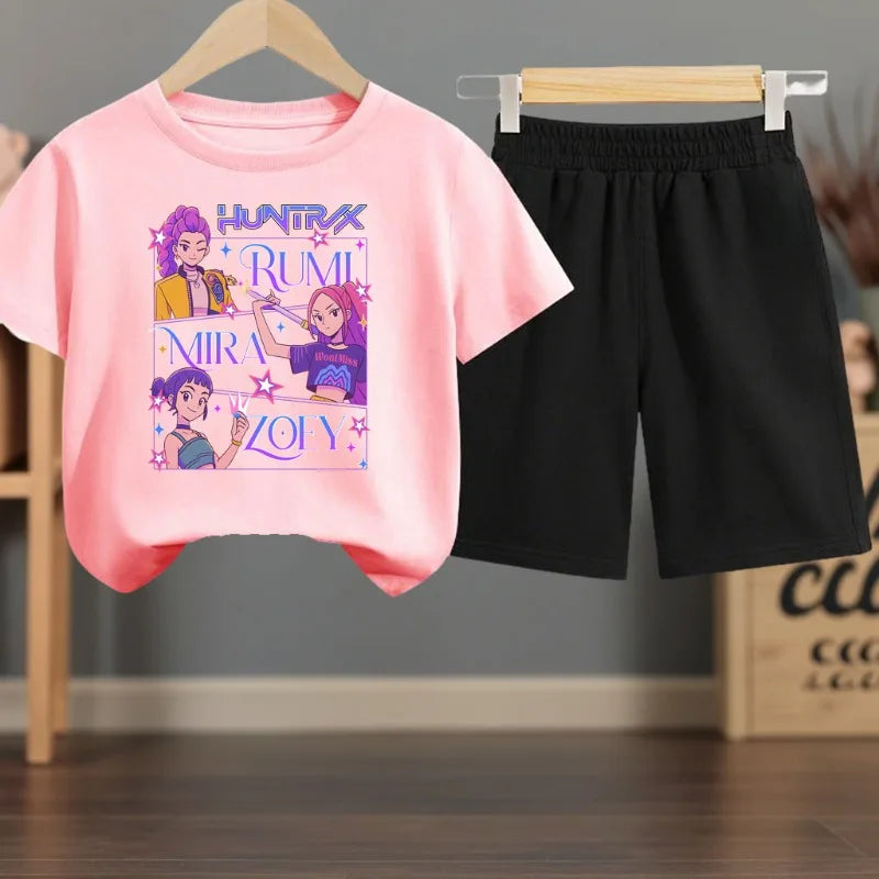 K-pop Girls Summer Casual T-Shirt and Shorts 2-Piece Fashion Outfit