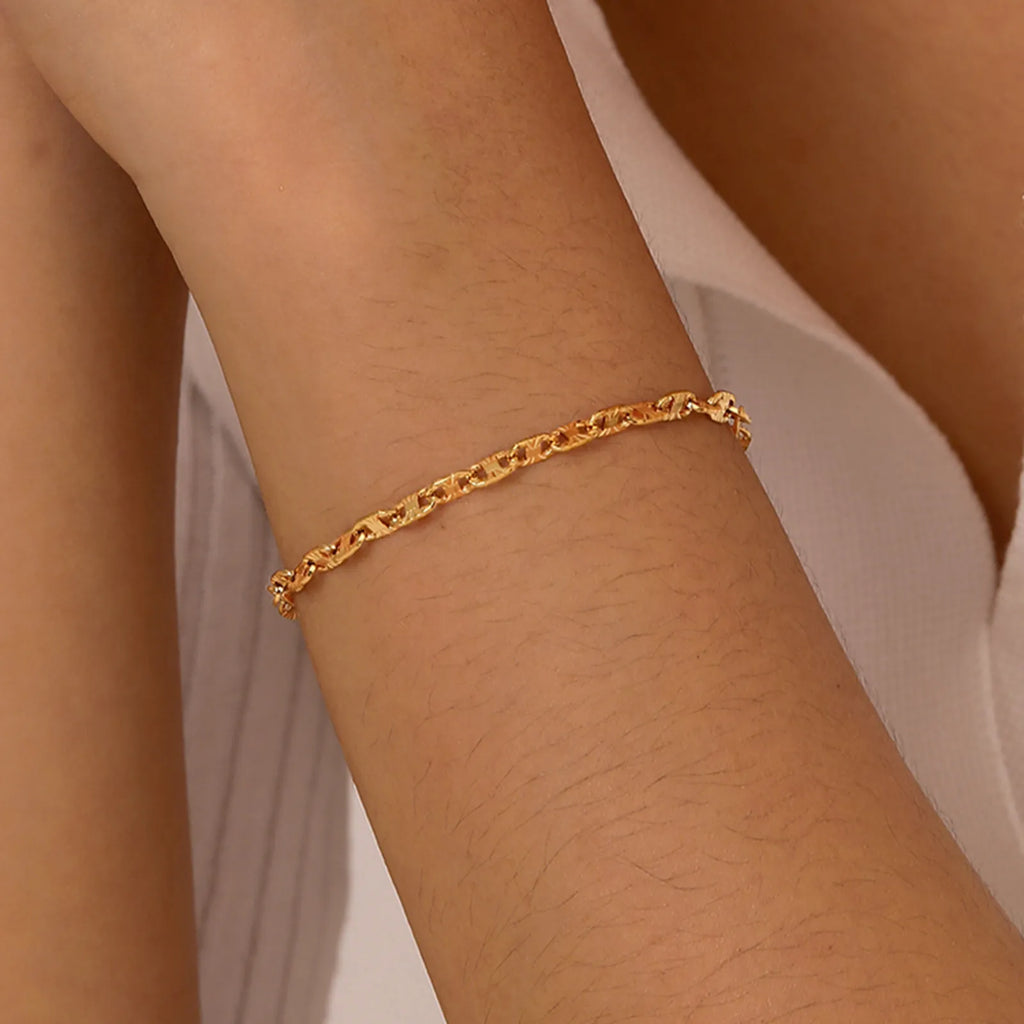 Stainless Steel Women Link Chain Bracelet, 18k Gold Plated Statement Female Jewelry
