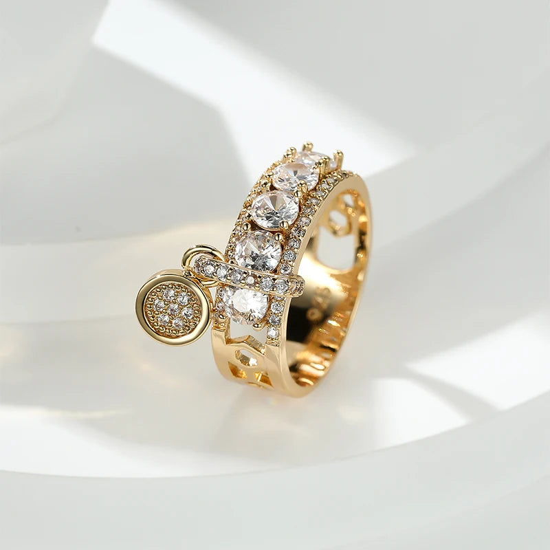 Vintage Royal Blue Stone Ring Yellow Gold Color Luxury Female Wedding Rings For Women Round Dangle Ring Engagement Jewelry Gifts
