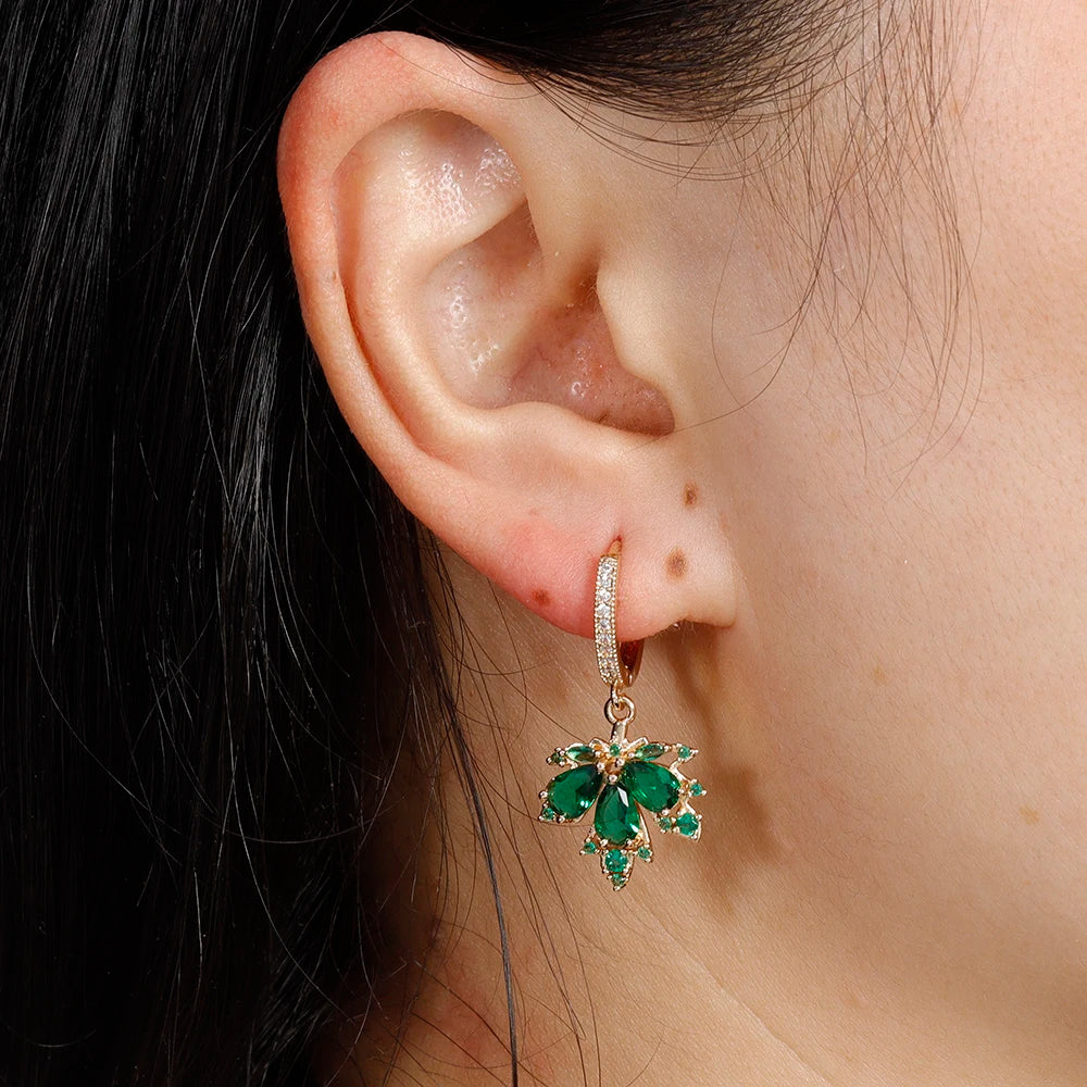 2pcs Vintage Crystal Zircon Maple Leaf Earrings Women Hoop Piercing