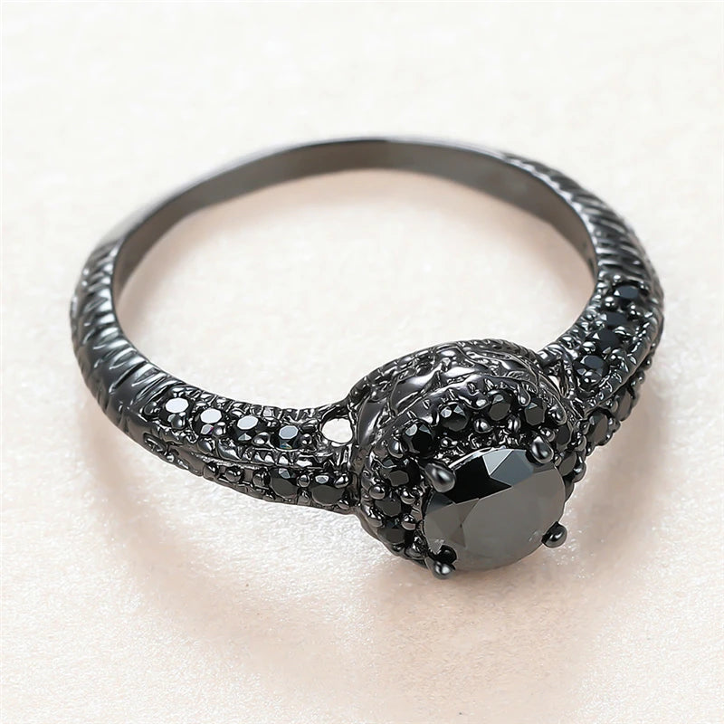 Male Female Vintage Black Crystal Black Gold Engagement Ring Trendy Round Zircon Wedding Jewelry For Men Women