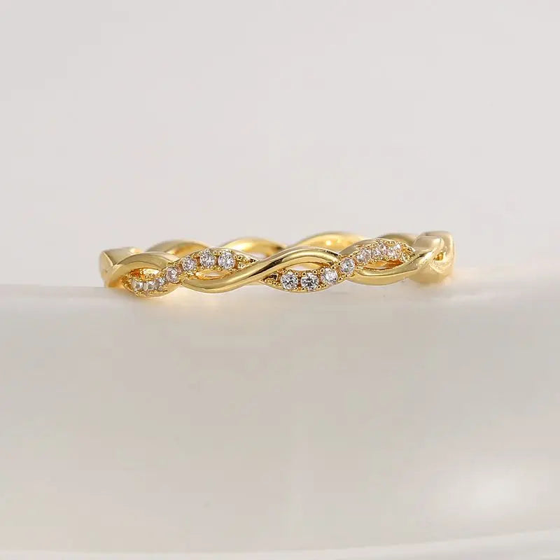 925 Sterling Silver Wedding Band Eternity Ring Brilliant Round Zirconia Thin Elegant Fine Jewellery