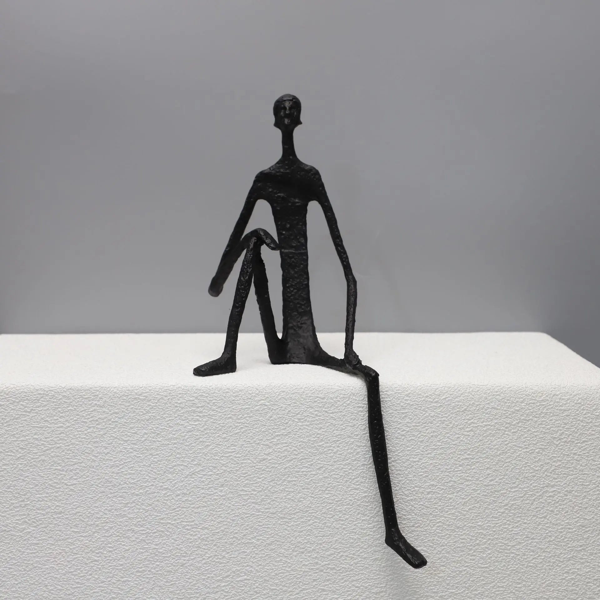 Modern Abstract Thin Metal Figure Sculpture Set Sitting Thinker Figurine Iron Art