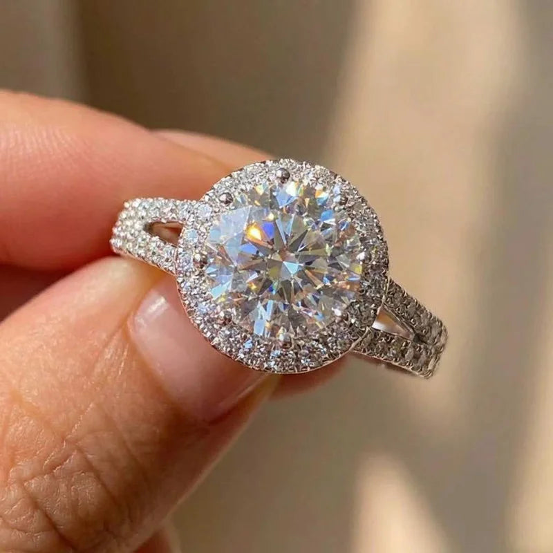 925 Sterling Silver Trendy Ring with Brilliant Cubic Zirconia Luxury Engagement Fashion Jewellery