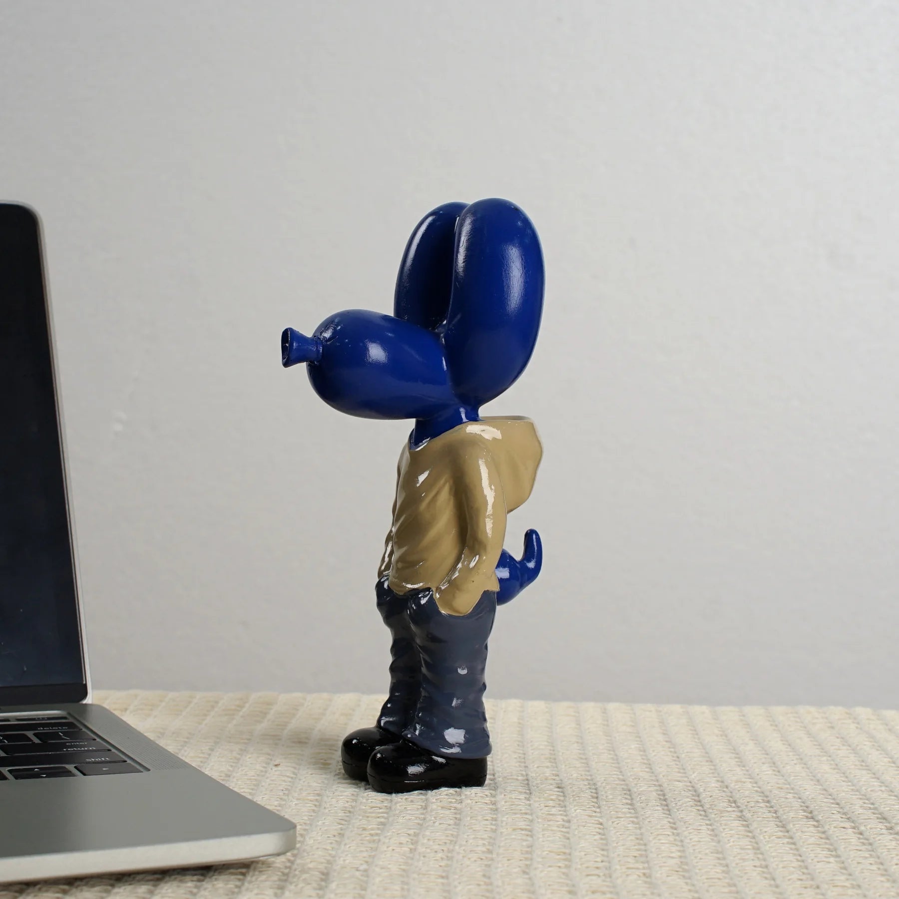18cm Resin Balloon Dog Statue Cute Modern Art Collectible Figurine for Home Office Decor