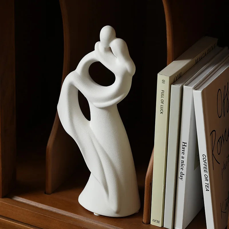 Nordic Ceramic Couple Sculpture Modern Pop Art Living Room Wedding Gift