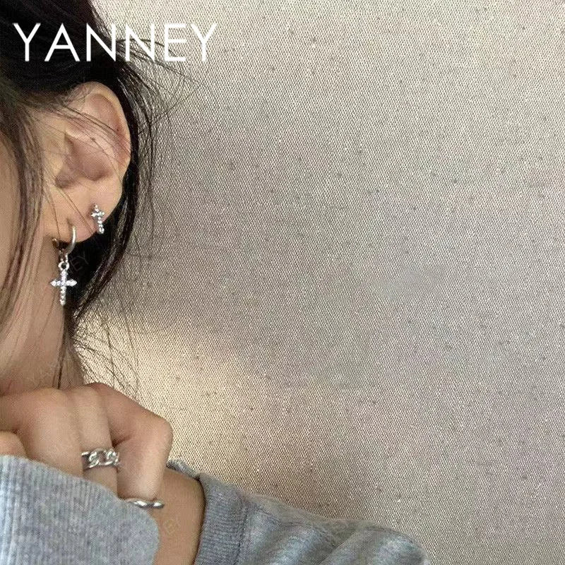 925 Sterling Silver Cross Zircon Stud Earrings Men Women Sparkling Jewellery