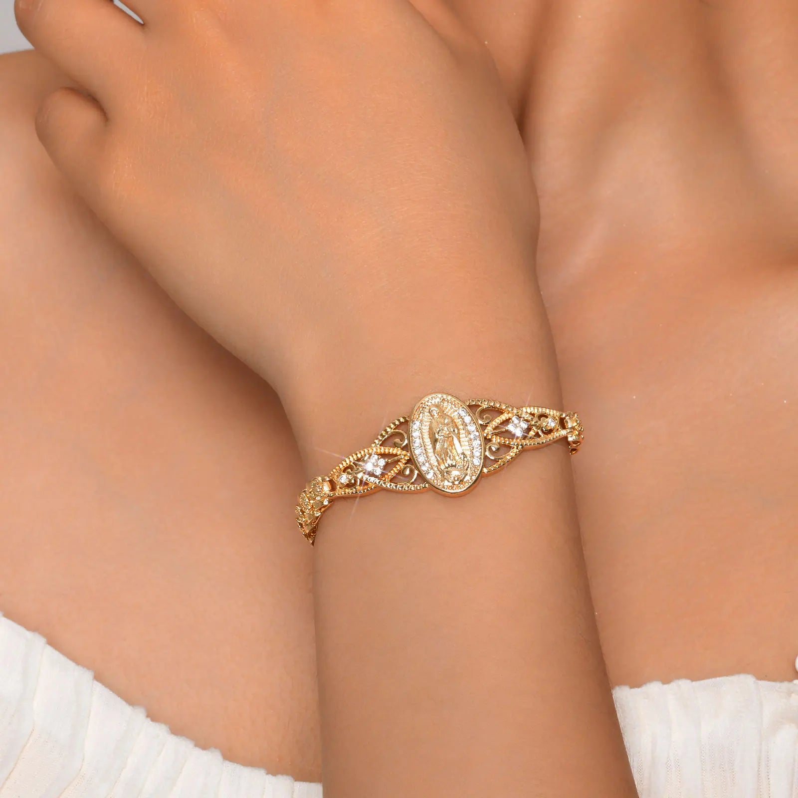 Guadalupe Virgin Mary Bracelet for Women, Zirconia Catholic Bracelet Bangle, Religious Baptism Hypoallergenic Non Tarnish