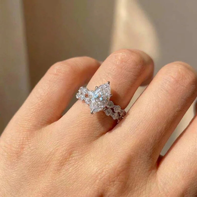 925 Sterling Silver New Fashion Design Marquise Cubic Zirconia Set Ring Modern Bridal Jewellery