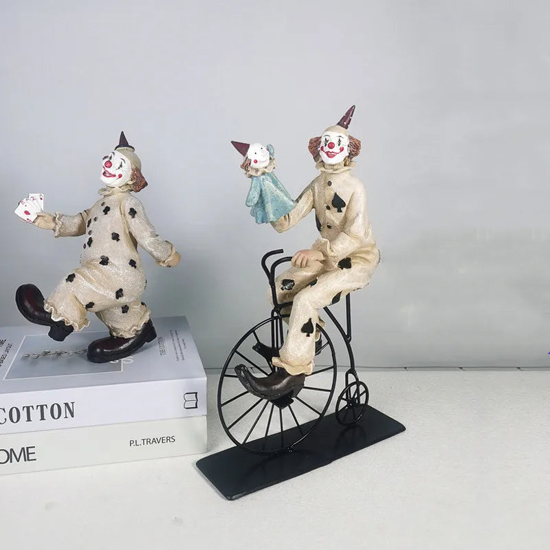 Circus Clown Statue Joker Figurine Buffoon Doll Collection Living Room Design Decor