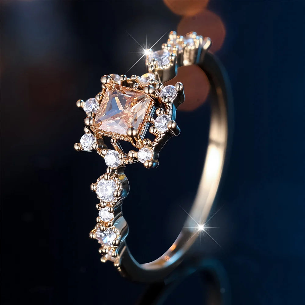Trendy White Champagne Crystal Ring Vintage Gold Colour Wedding Band Engagement Ring