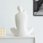 20cm Couple Figurines Ceramic Statue Hugging Lovers Tabletop Bedroom Bookshelf Decor