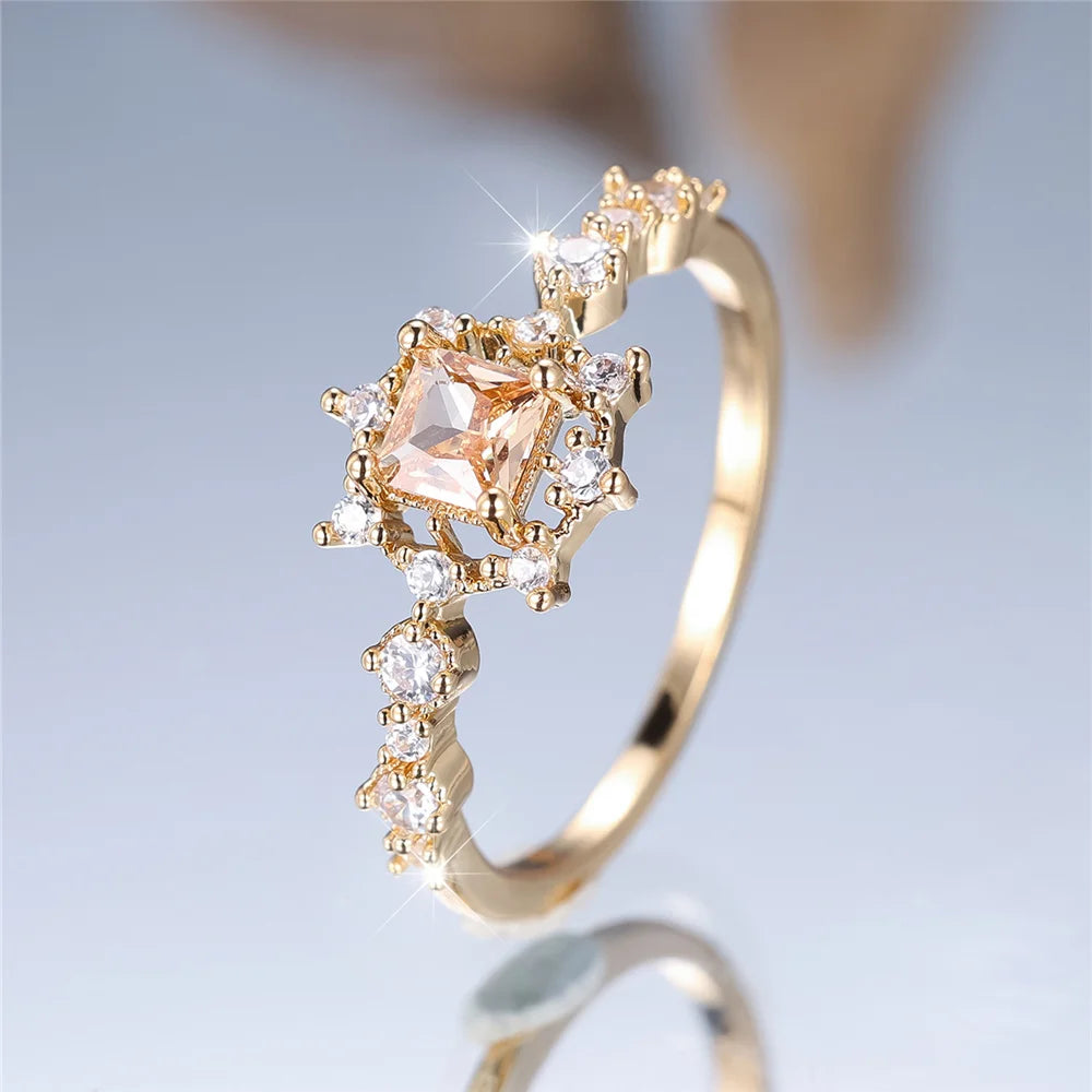 Trendy White Champagne Crystal Ring Vintage Gold Colour Wedding Band Engagement Ring