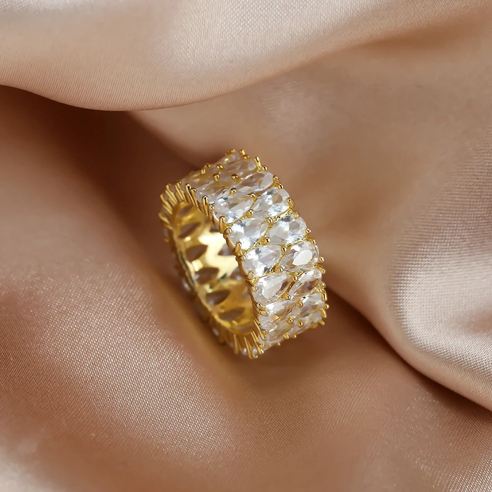 Luxury Female Crystal White Water Drop Zircon Stone Engagement Ring Cute Yellow Gold Color Wedding Jewelry For Women