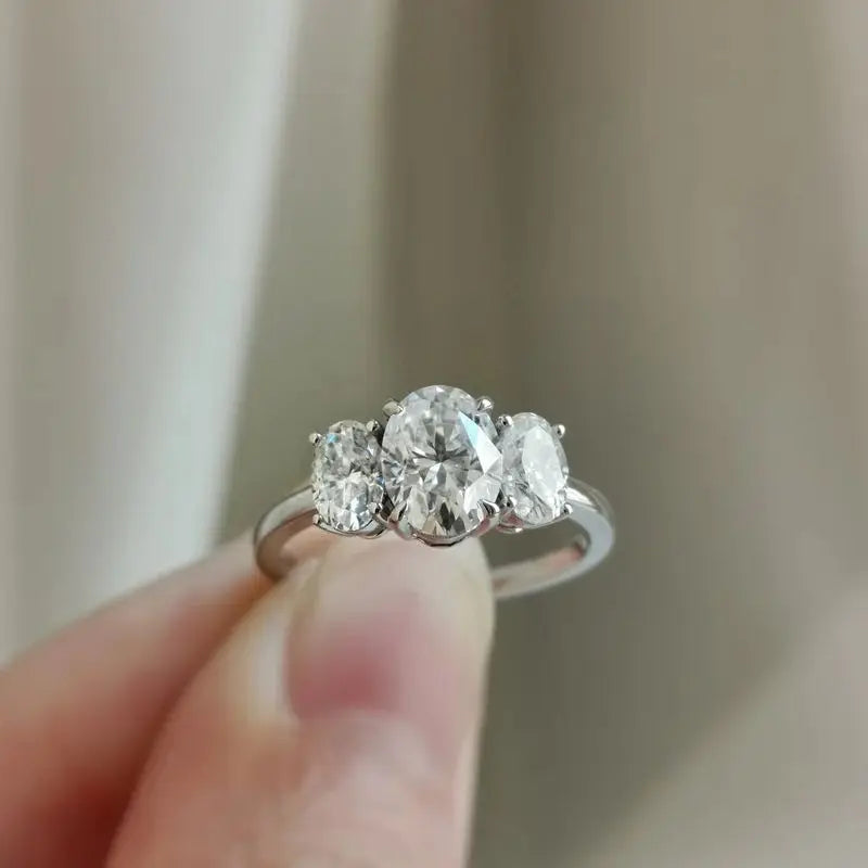 925 Sterling Silver Classic Sparkling Oval Zircon Ring High Quality Wedding Party Anniversary Gift