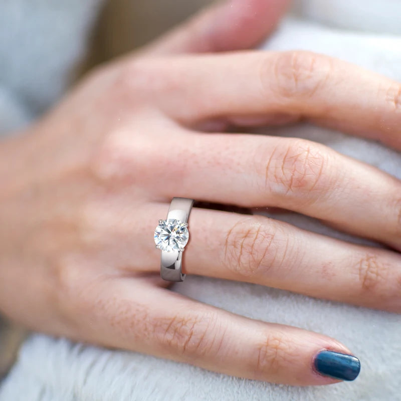 2 Carat Moissanite Solitaire Wedding Engagement Ring 100% 925 Silver Certified