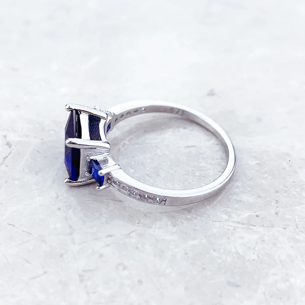 Cocktail Ring Blue White Square Stones 925 Sterling Silver Classic Jewellery
