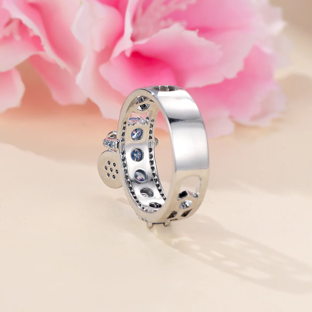 Luxury Female Lake Blue Yellow Black Pink Red Stone Round Dangle Rings For Women Silver Color Green Zircon Wedding Bands Jewelry