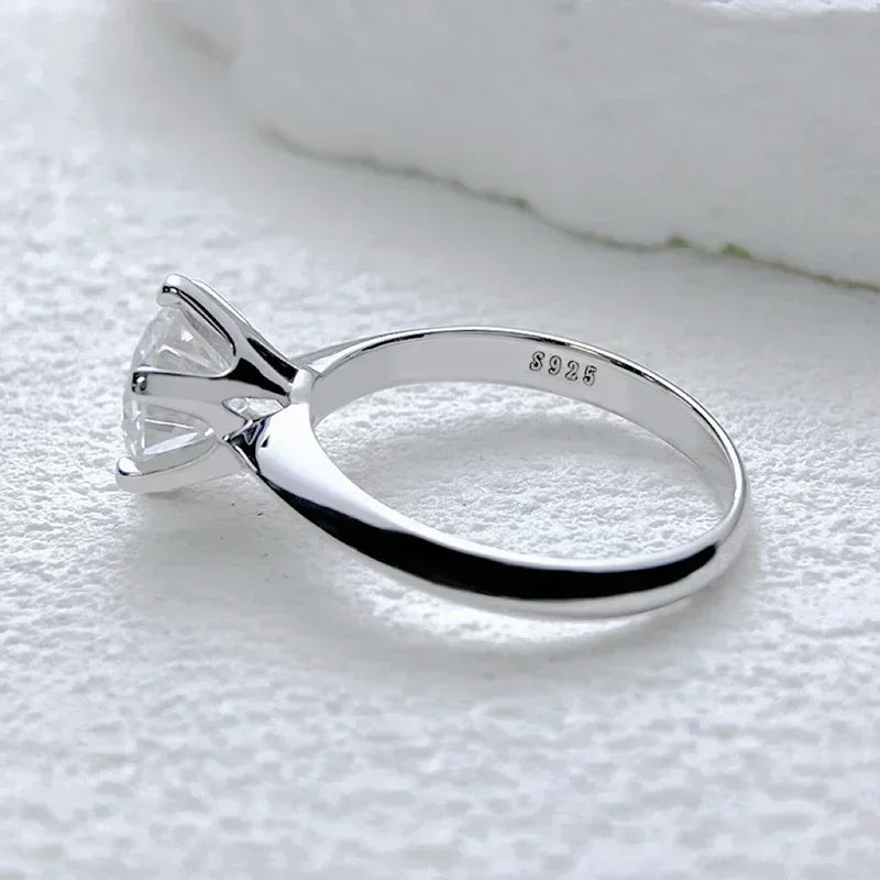 NeeTim 1-5CT Moissanite Ring Lab Diamond Solitaire Ring for Women S925 Silver Engagement Party Wedding Band Jewelry Certified